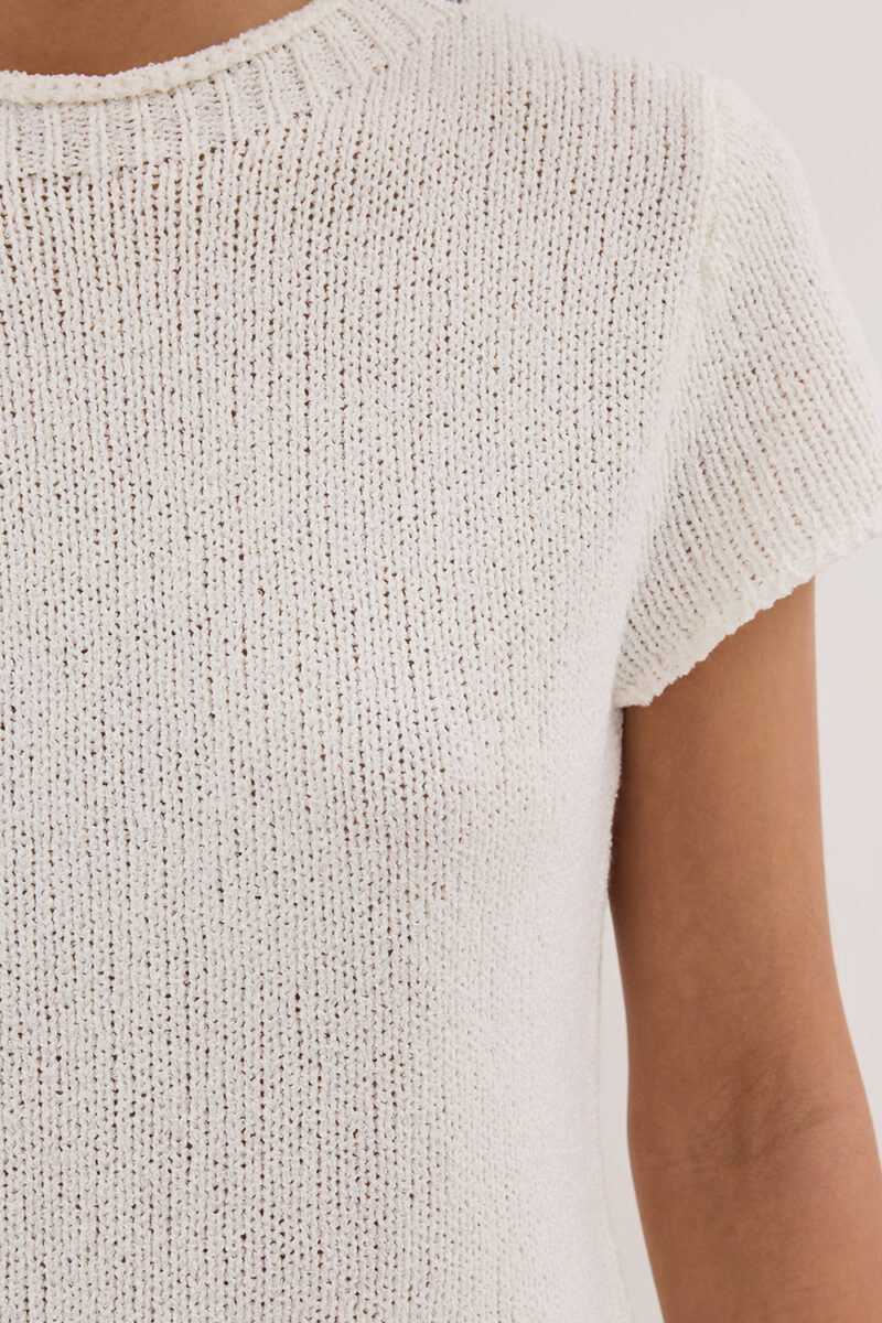 LEO OFF WHITE KNIT TOP