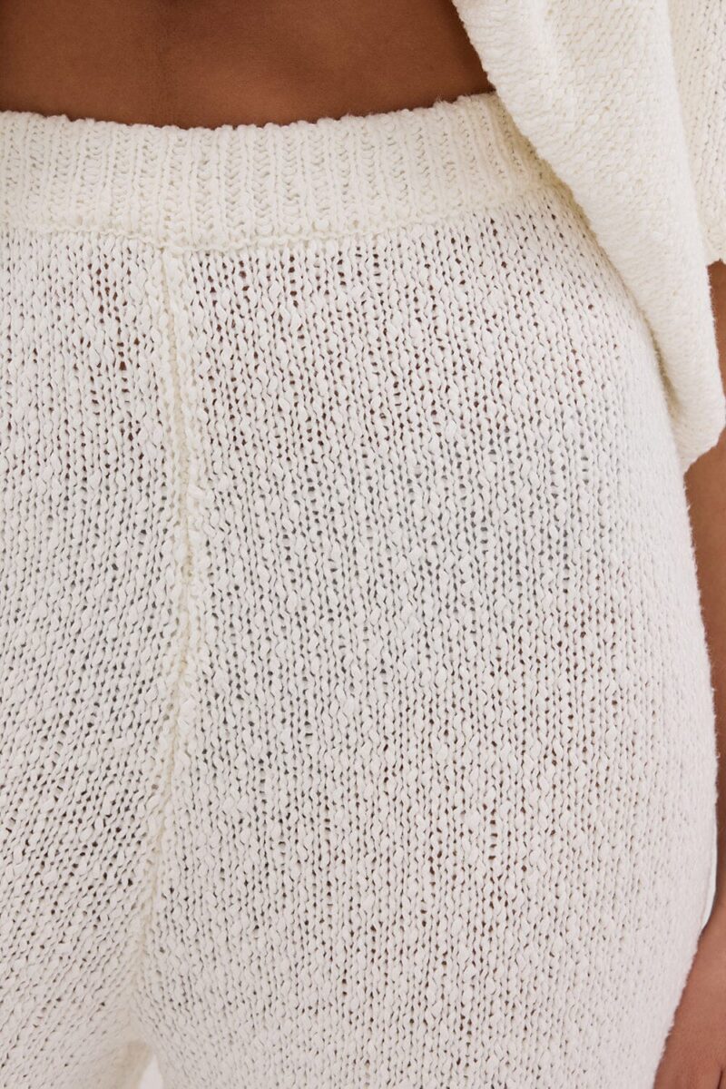 SUE OFF WHITE FRINGE KNIT PANT
